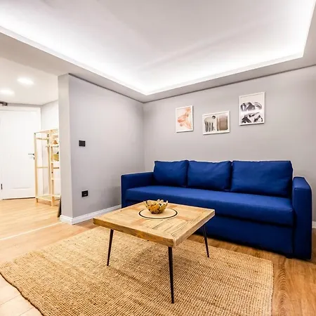 Inviting 1br Flat With Ac In Cihangir District *